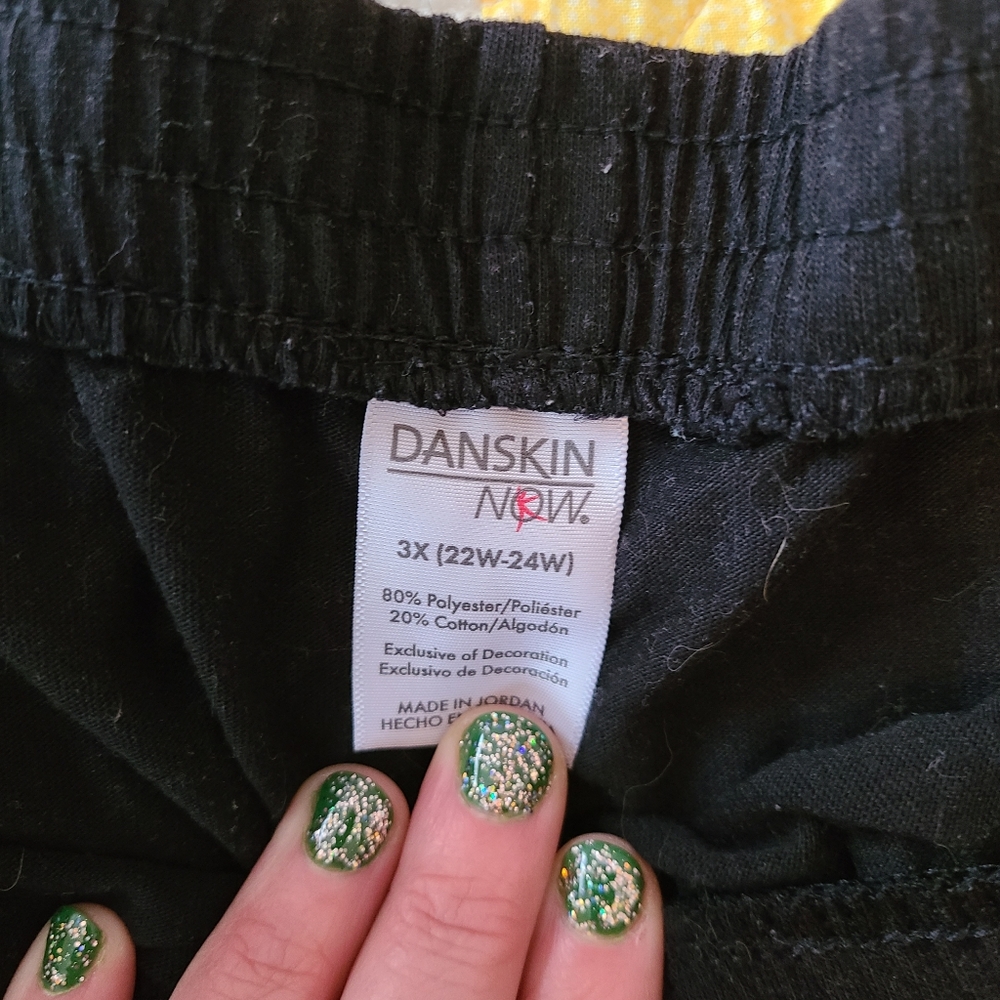 Danskin NOW gym shorts 3X Black